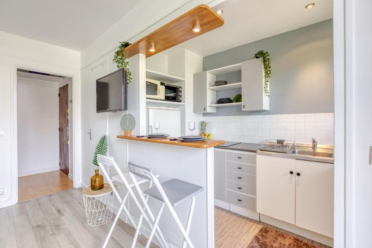 Zzzen Aux Portes De Paris Avec Parking Et Netflix 万塞讷 外观 照片