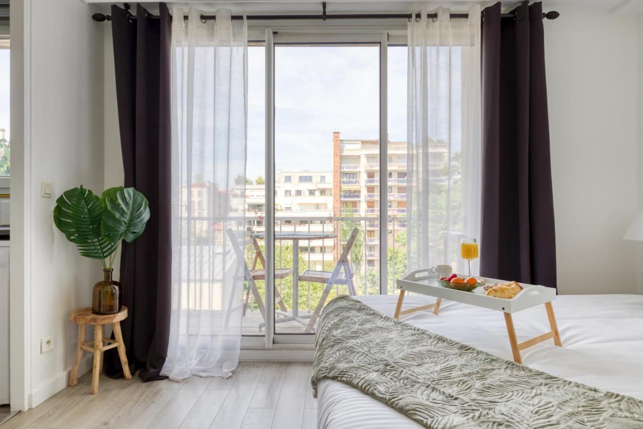 Zzzen Aux Portes De Paris Avec Parking Et Netflix 万塞讷 外观 照片