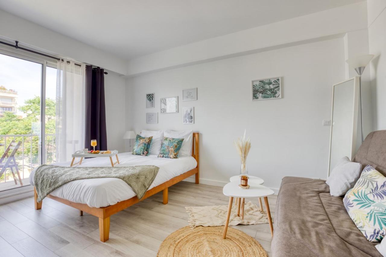 Zzzen Aux Portes De Paris Avec Parking Et Netflix 万塞讷 外观 照片